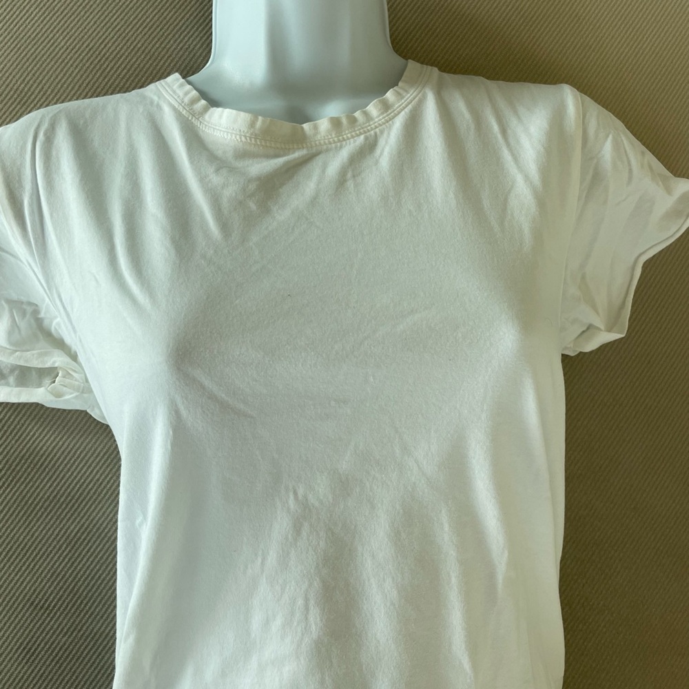 White t-shirt
